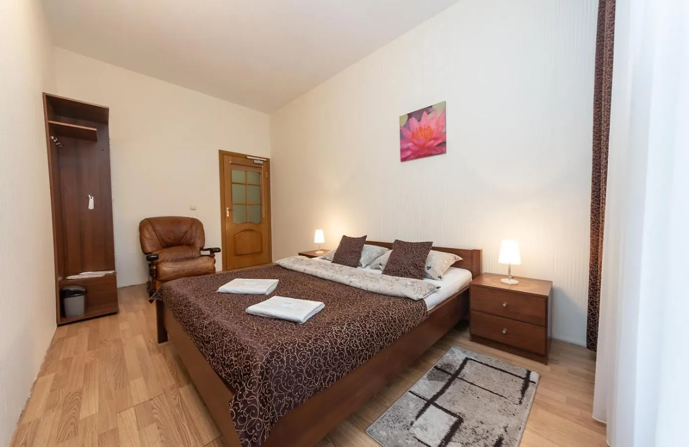 Mini-Hotel Guest Residence Kyiv 0*,  Ukraine