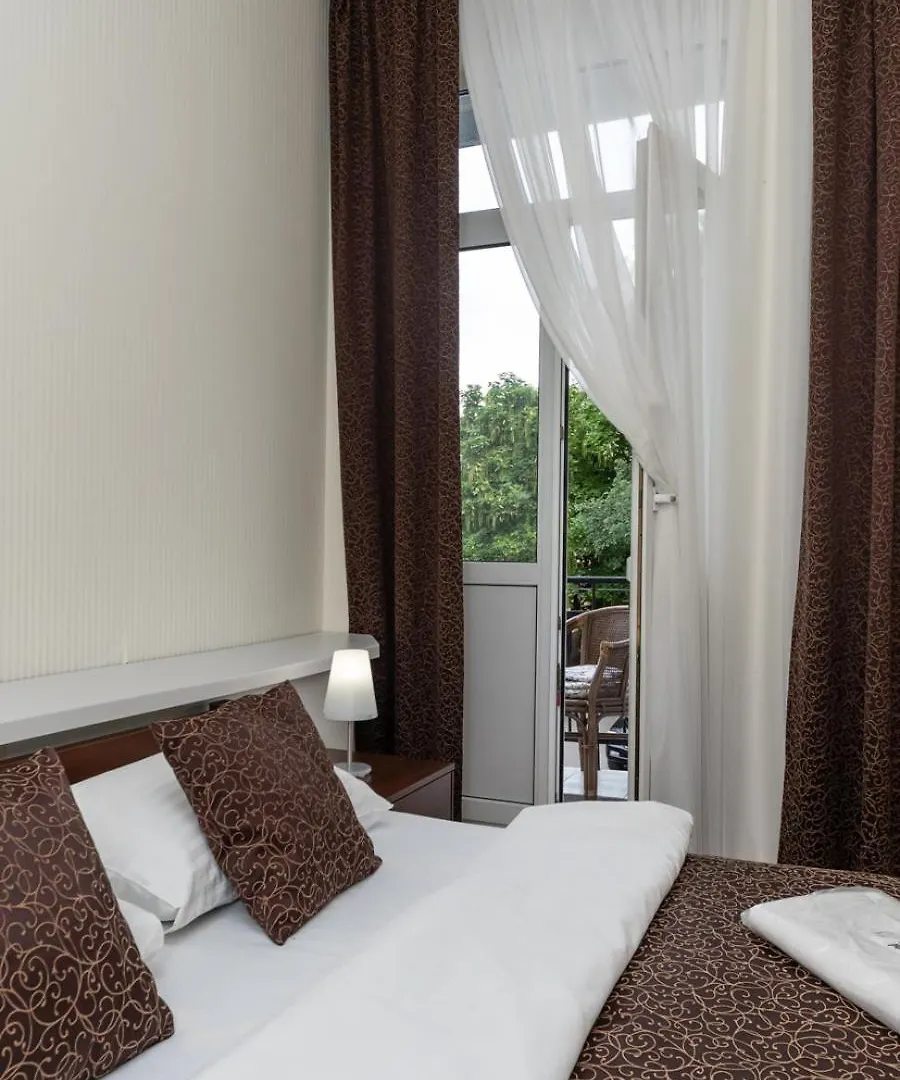 Mini-Hotel Guest Residence Kyiv