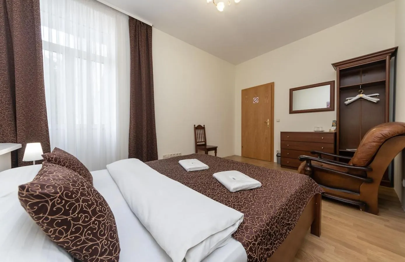 Mini-Hotel Guest Residence Kyiv