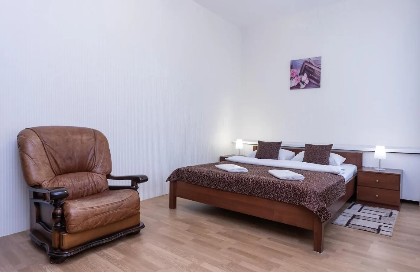 Hotel Mini-Hotel Guest Residence Kyiv