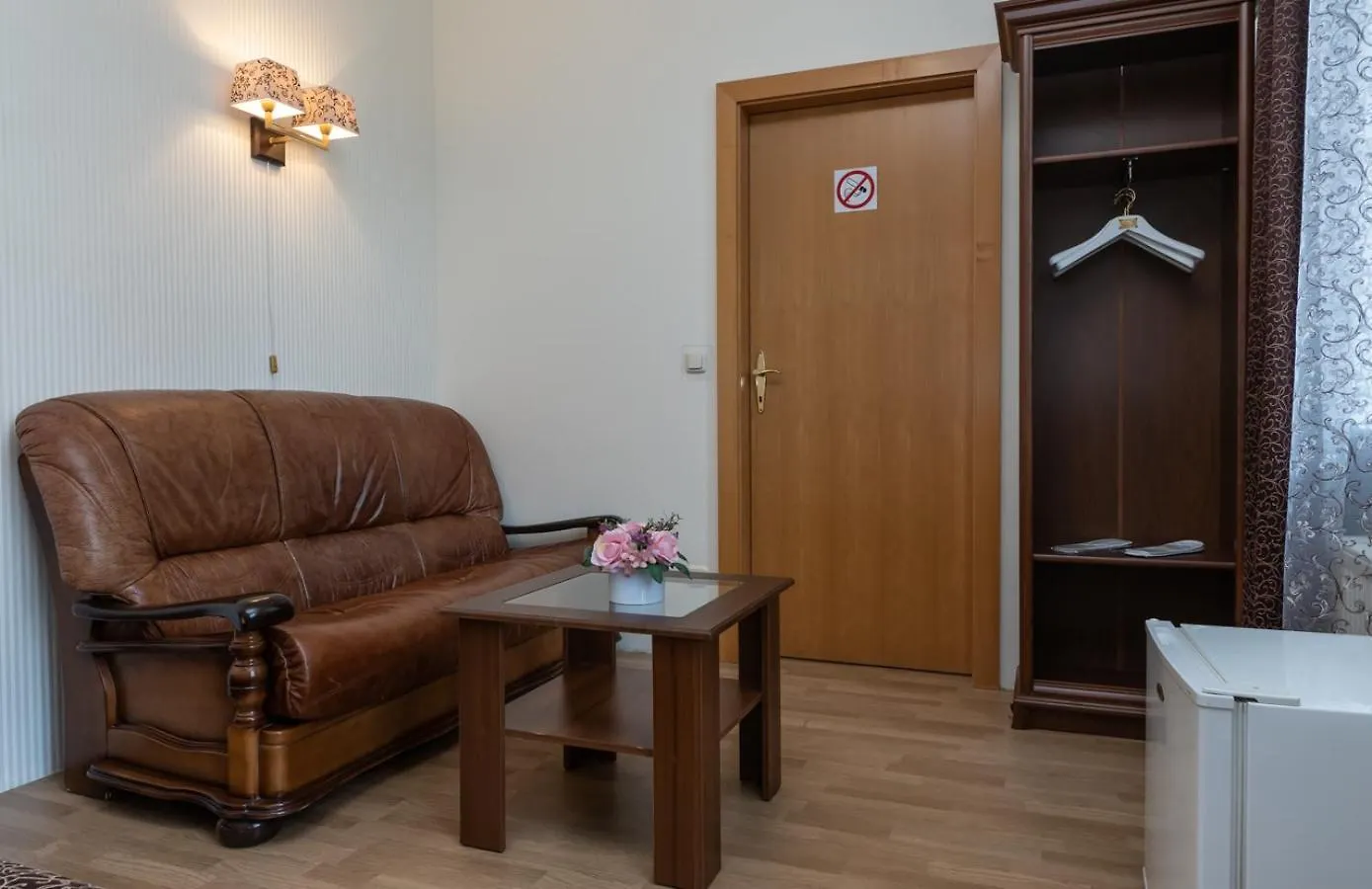 Mini-Hotel Guest Residence Kyiv 0*,  Ukraine